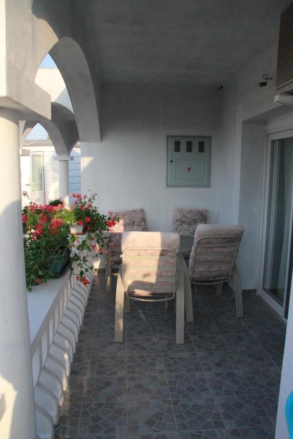 Apartments With A Parking Space Zaton, Zadar - 15000 扎顿 外观 照片